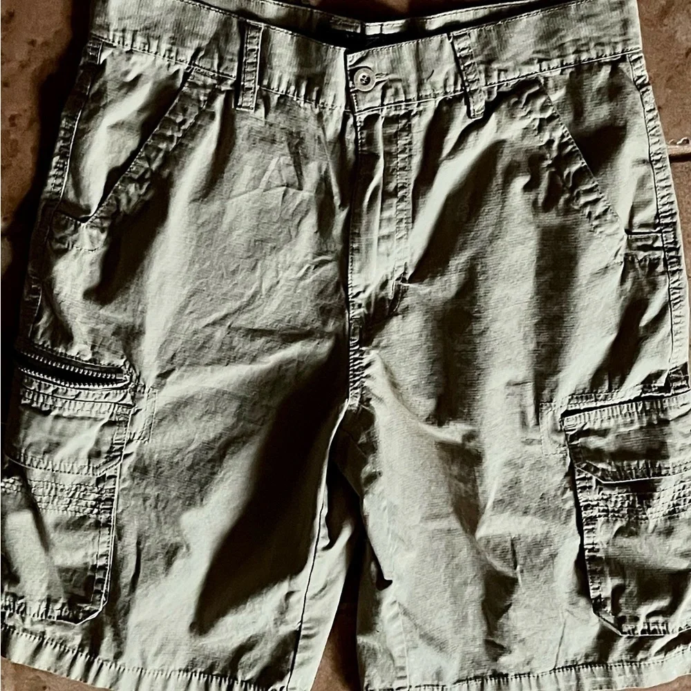 Beverly Hills Polo Club Men’s Tan Cargo Shorts 31 | Classic Lightweight Preppy